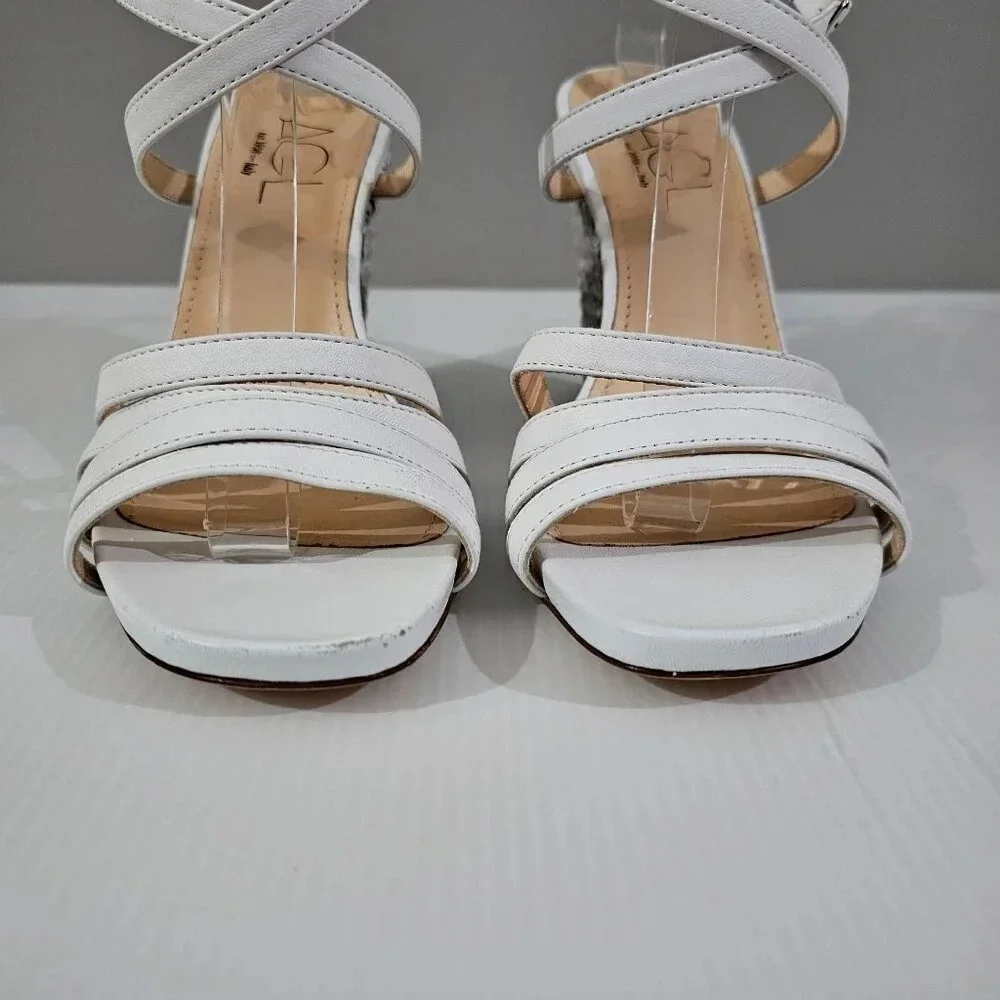 Agl dora ankle